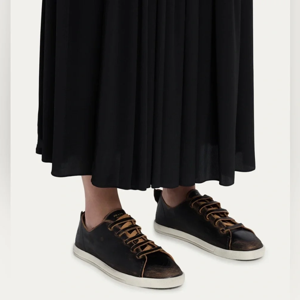 Prada Distressed Low-Top Leather Sneakers size 38.5 - Picture 2 of 16